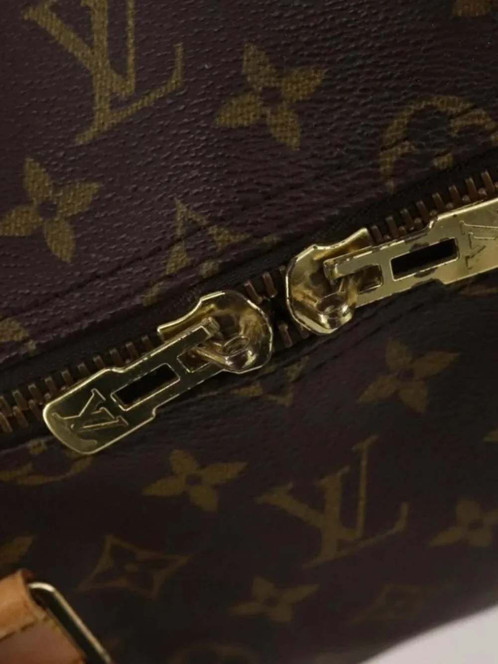 LOUIS VUITTON Monogram Keepall 55 Boston Bag M41424 LV Auth 186234A